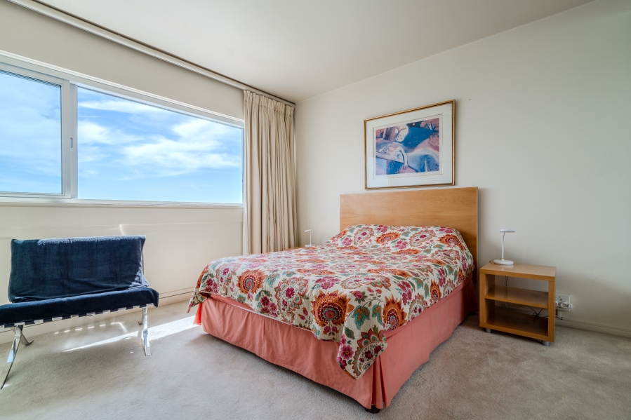 2 Bedroom Property for Sale in Sea Point Western Cape